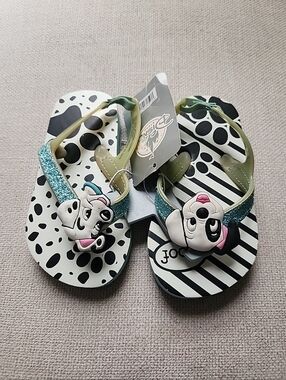 Disney Dalmation  Sandals Girl Size 7-8 Toddler Cute Glitter New